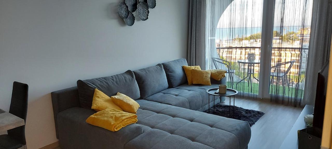 Life Apartmanok Siofok Ngoại thất bức ảnh