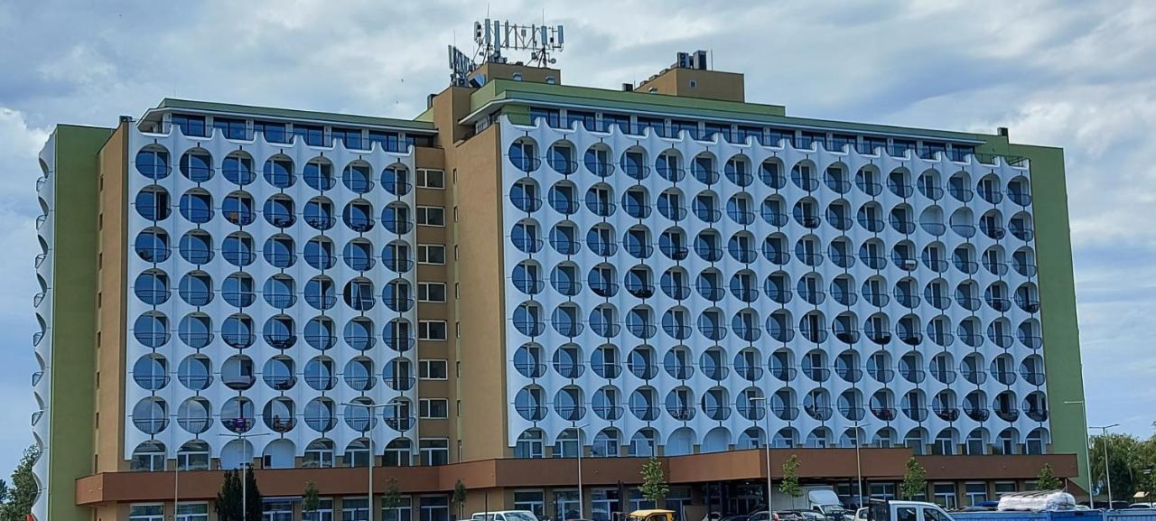 Life Apartmanok Siofok Ngoại thất bức ảnh