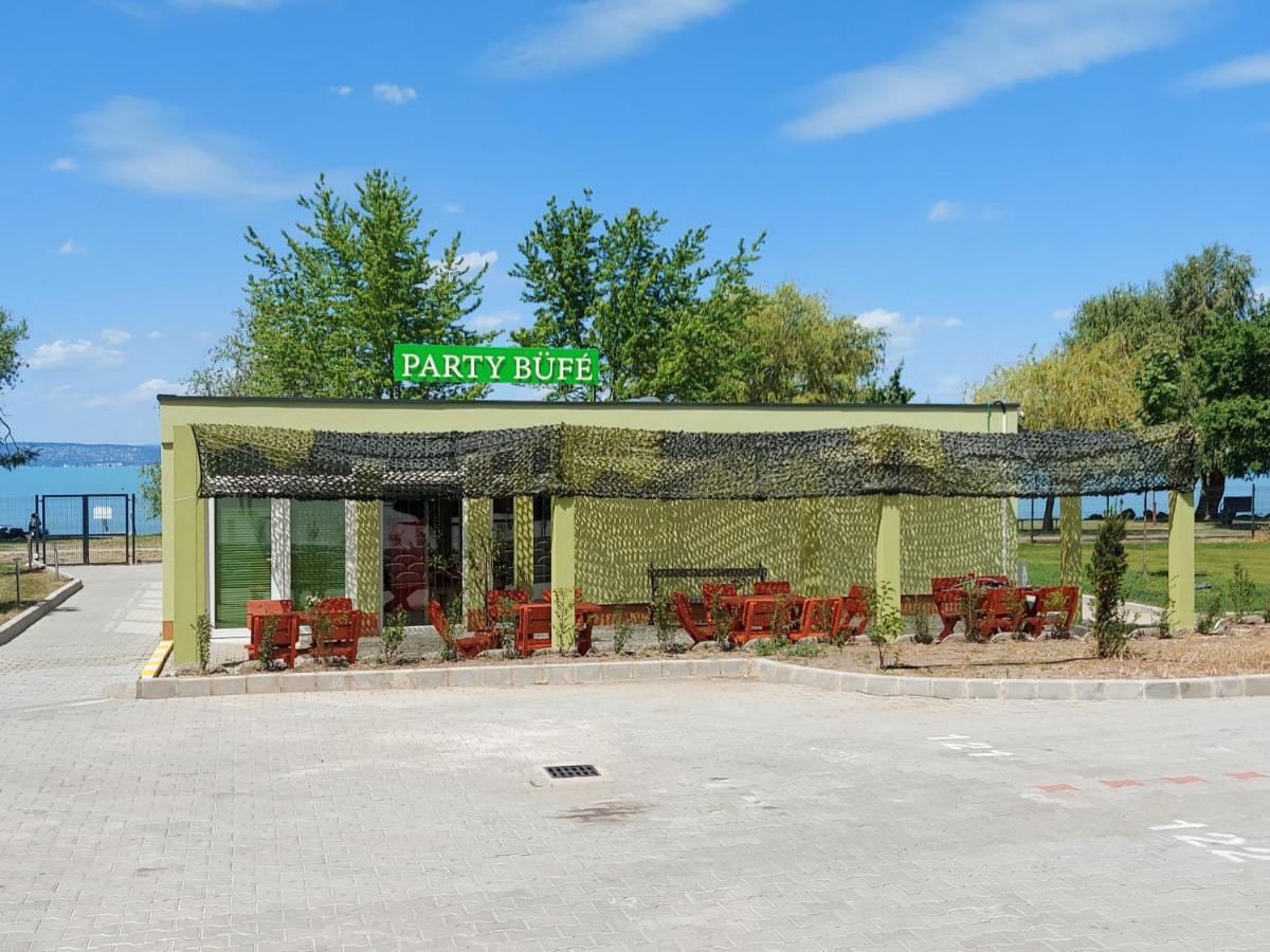 Life Apartmanok Siofok Ngoại thất bức ảnh
